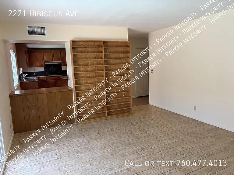 2221 Hibiscus Ave — Photo 8