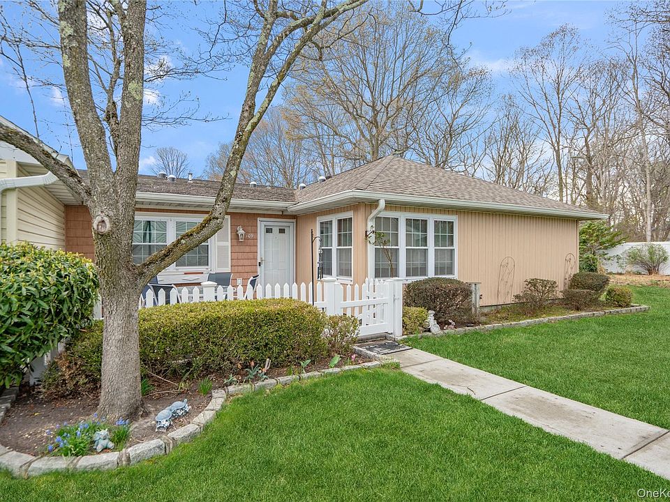 1st image of 109 Revere Drive