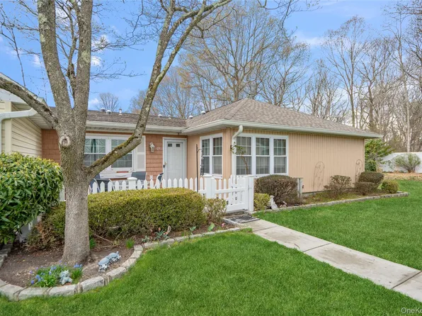 109 Revere Drive, Sayville, NY 11782