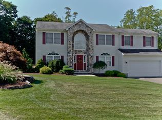 11 Camp Bal Pl, Little Falls, NJ 07424