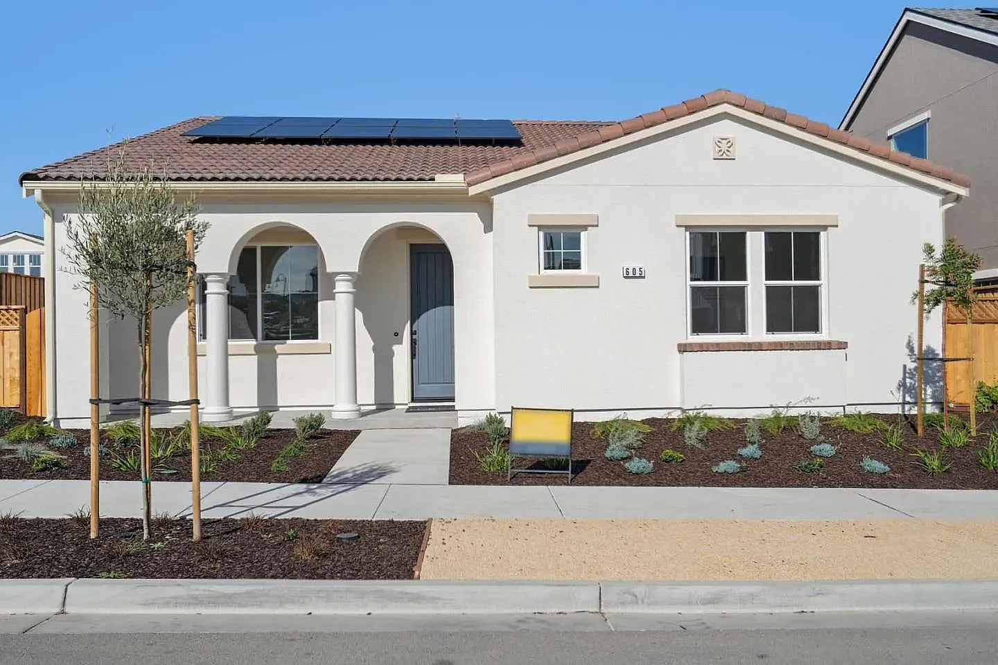 605 Santa Ynez Way photo 1