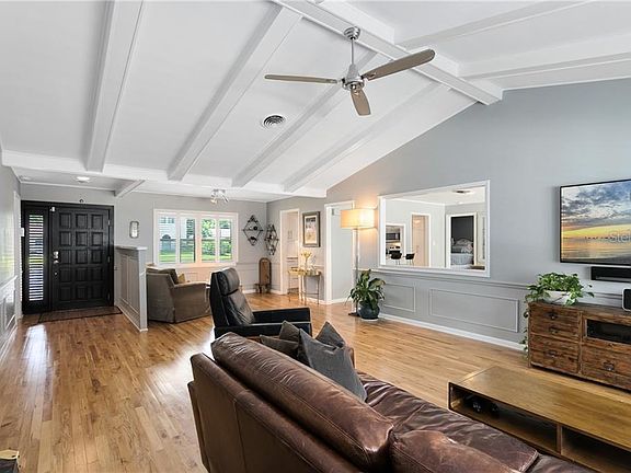 5th image of 1406 Belmont Dr