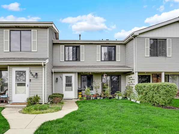 1011 Polk Ct, Vernon Hills, IL 60061
