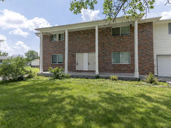 1305 N Golf Blvd #A, Columbia, MO 65202