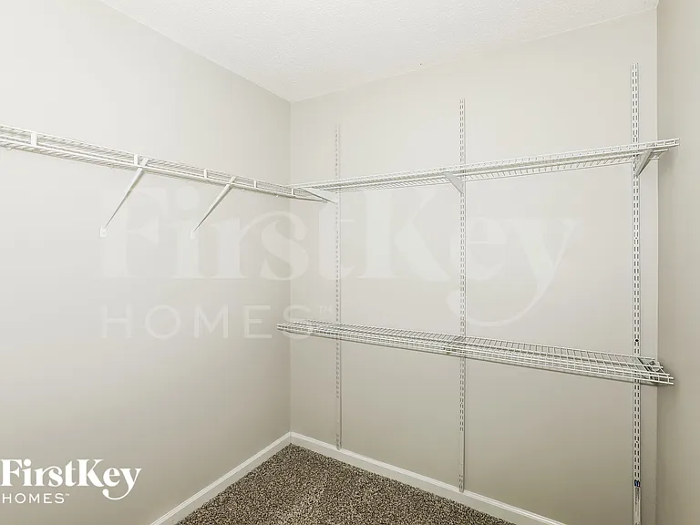 2411 Brianna Dr — Photo 13