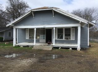 200 W Marsalis St, Celeste, TX 75423