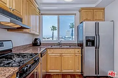 949 S Manhattan Pl #303 — Photo 22