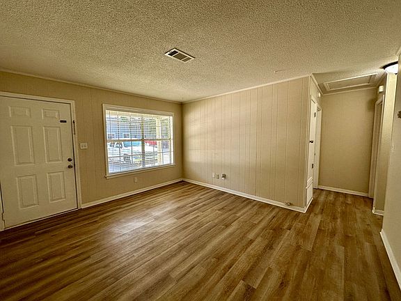 3rd image of 5820 Sanders St APT F