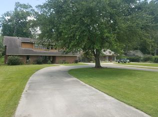 932 Sharp Rd, Baton Rouge, LA 70815