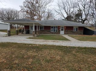 312 E Davis St, Lancaster, MO 63548