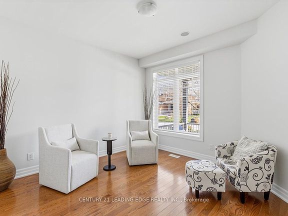 5th image of 55 Campbell Dr