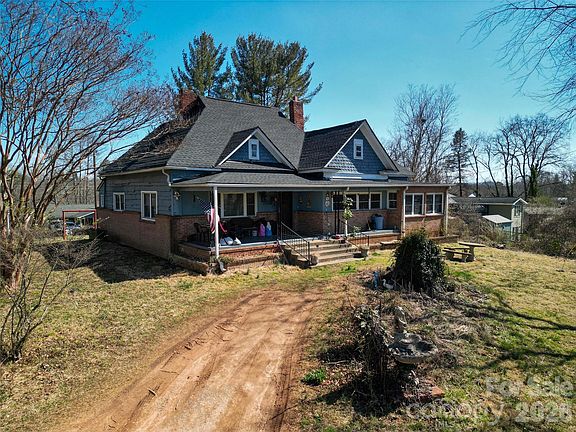 5th image of 192 Brevard Rd #4