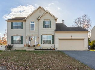 1407 Cranleigh Ln, Williamstown, NJ 08094