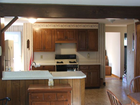 Spacious kitchen
