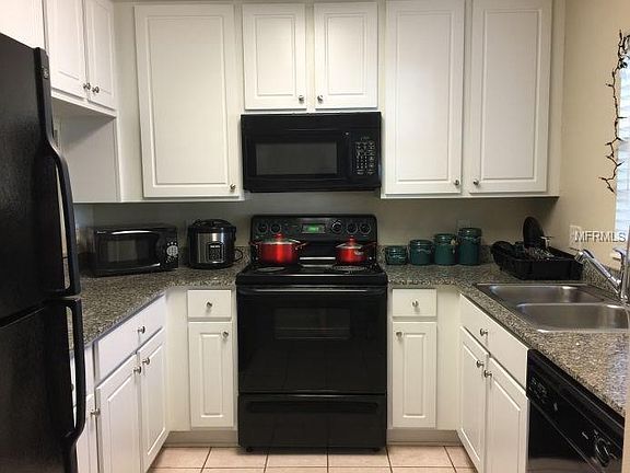 2nd image of 3850 Mariner Dr