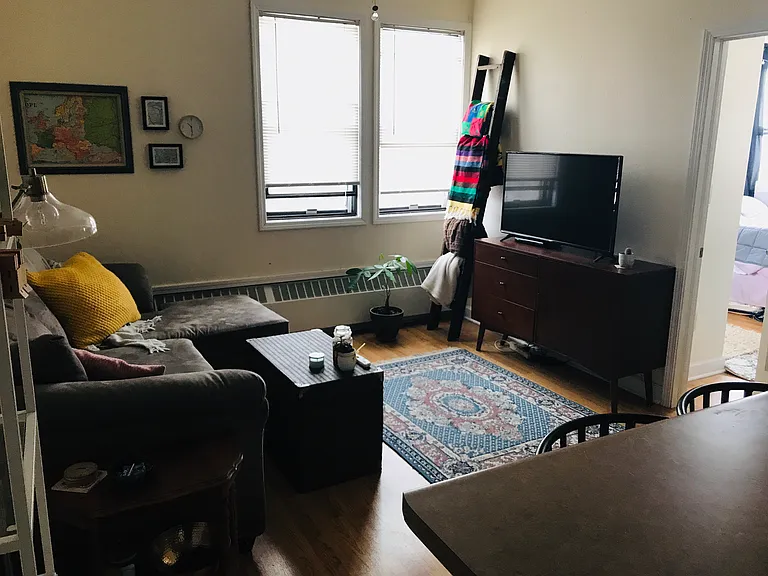 Mendota Lakeshore Apartments LLC — Photo 32
