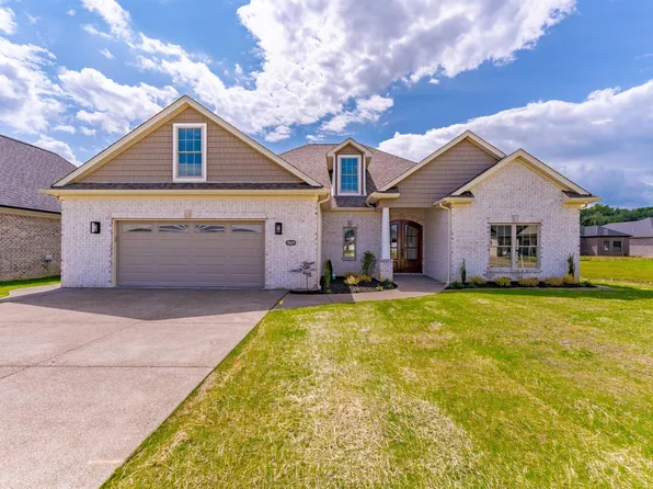 3514 Sand Dr, Newburgh, IN 47630