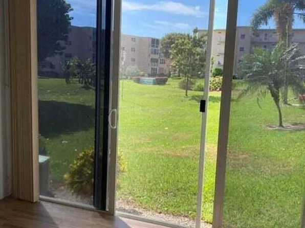 300 NE 26th Ave #1040, Boynton Beach, FL 33435