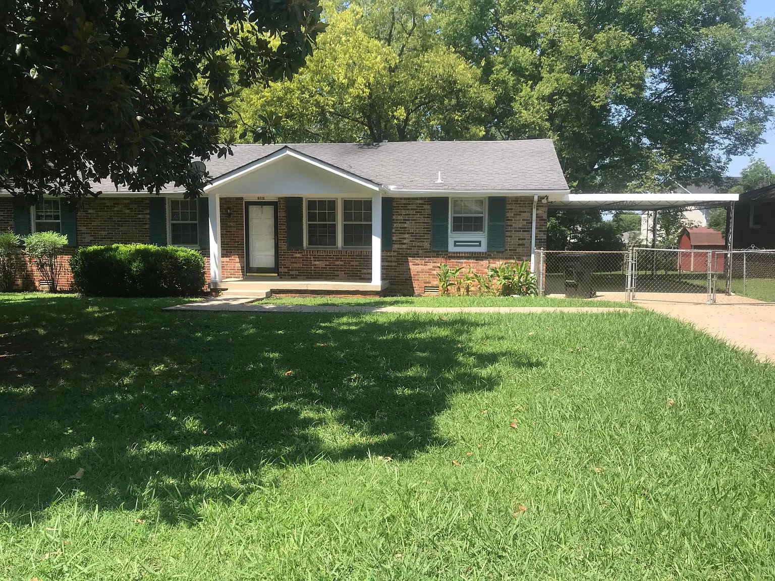 2110 Arrow Ct — Photo 1