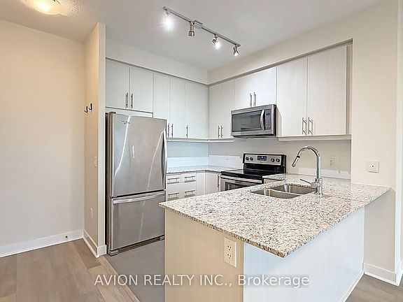 4th image of 3975 Grand Park Dr #1806