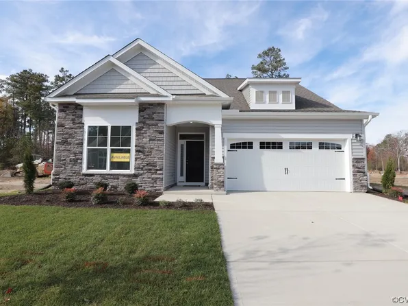 12212 Twin Rivers Dr, Chester, VA 23836