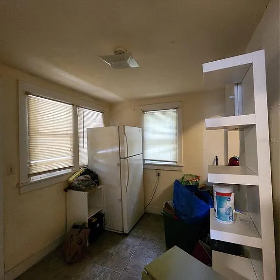 812 SE 4th Ave — Photo 16