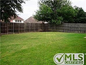 4th image of 3120 Robert Dr