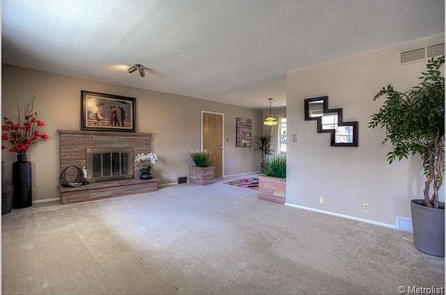 2nd image of 6711 Kinross Dr
