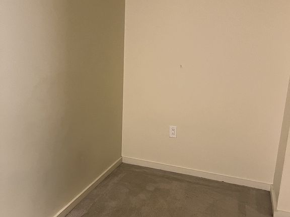 4th image of 915 Olive St APT 707