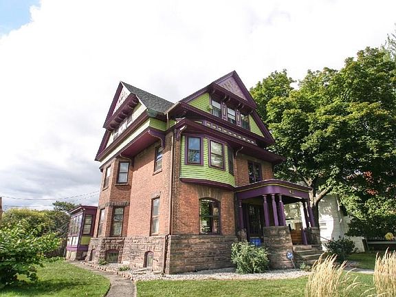 2nd image of 1043 Saint Paul St