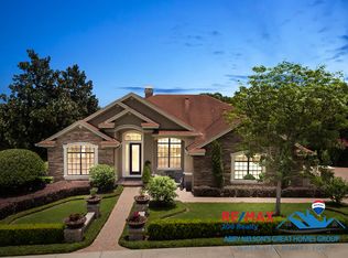 665 Majestic Oak Dr, Apopka, FL 32712