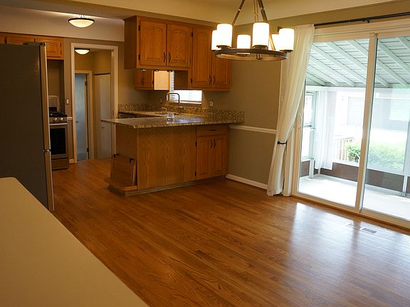 4th image of 53040 Cheshire Dr