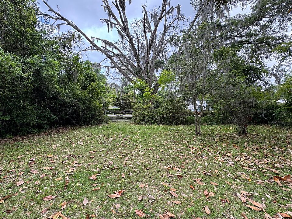 1st image of SE Dade St Lot 10