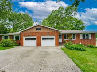 4748-4752 Sunnyside Dr, Stow, OH 44224