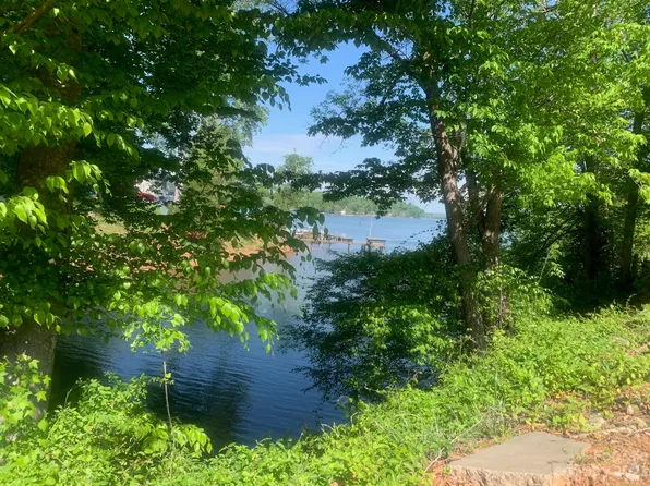 0 Bear Cove Rd, Catawba, NC 28609