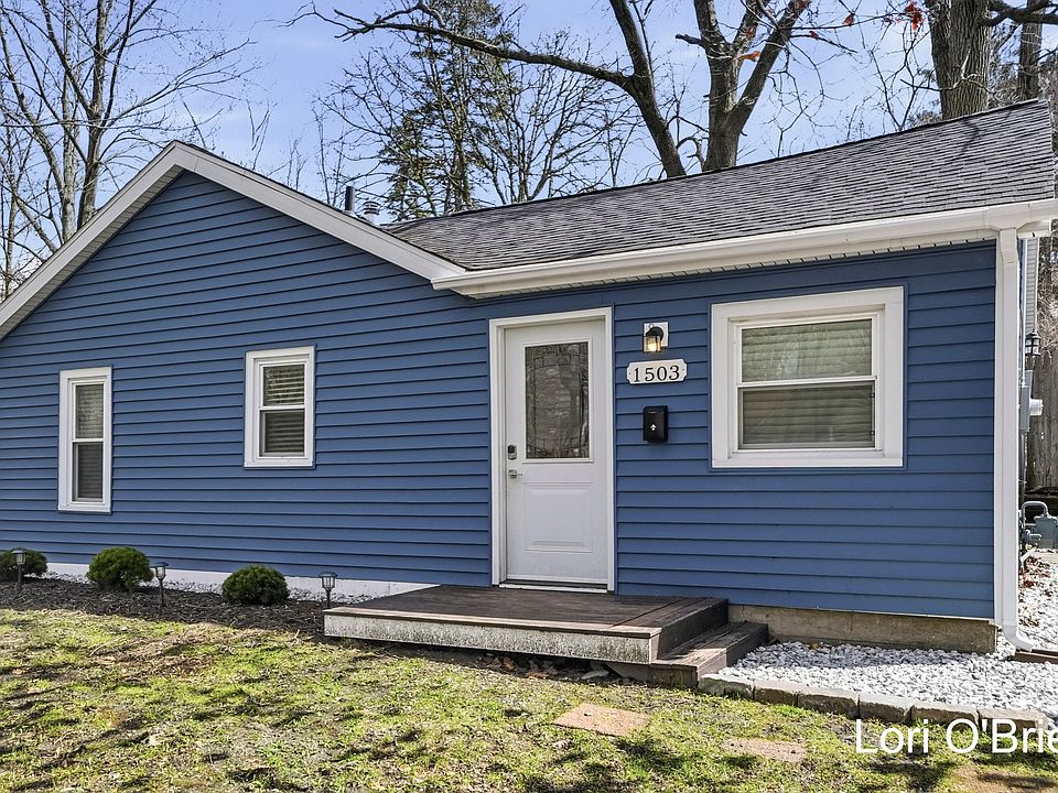 1st image of 1503 Bradford St NE