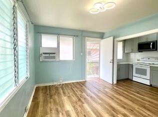 731 Hausten St #10, Honolulu, HI 96826