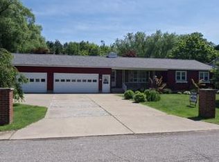 37 Lafayette Ave, Dunkirk, NY 14048
