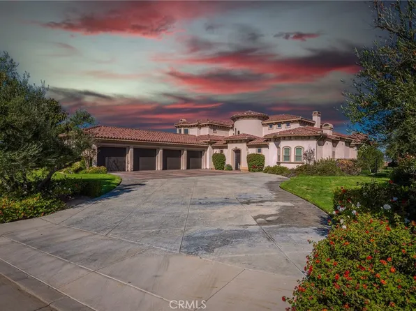 670 Pinnacle Ridge Rd, Riverside, CA 92506