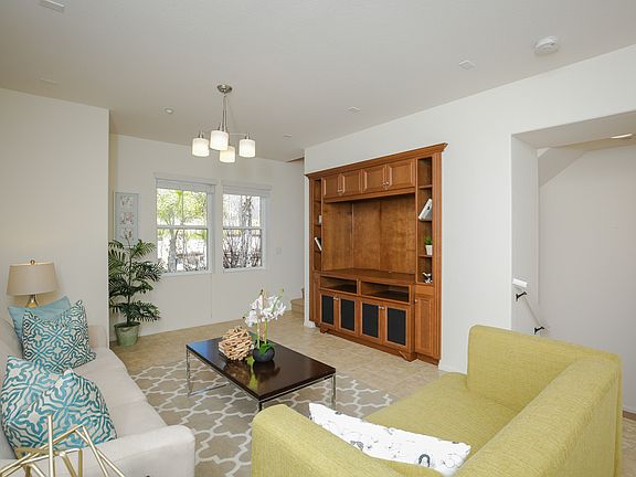 4th image of 17034 Calle Trevino Unit 3