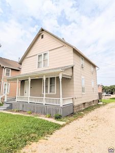 206 W 13th Ave, Emporia, KS, 66801