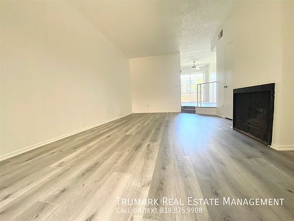 3rd image of 14605 Burbank Blvd #111
