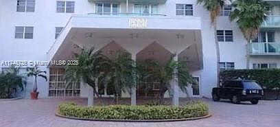 5th image of 19380 Collins Ave Penthouse 26