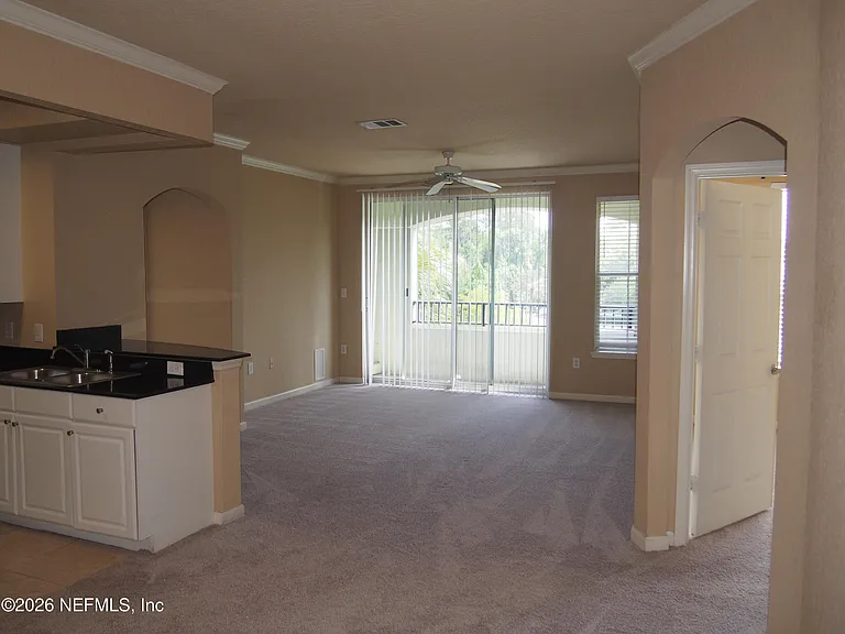 8539 Gate Pkwy #9411 — Photo 6