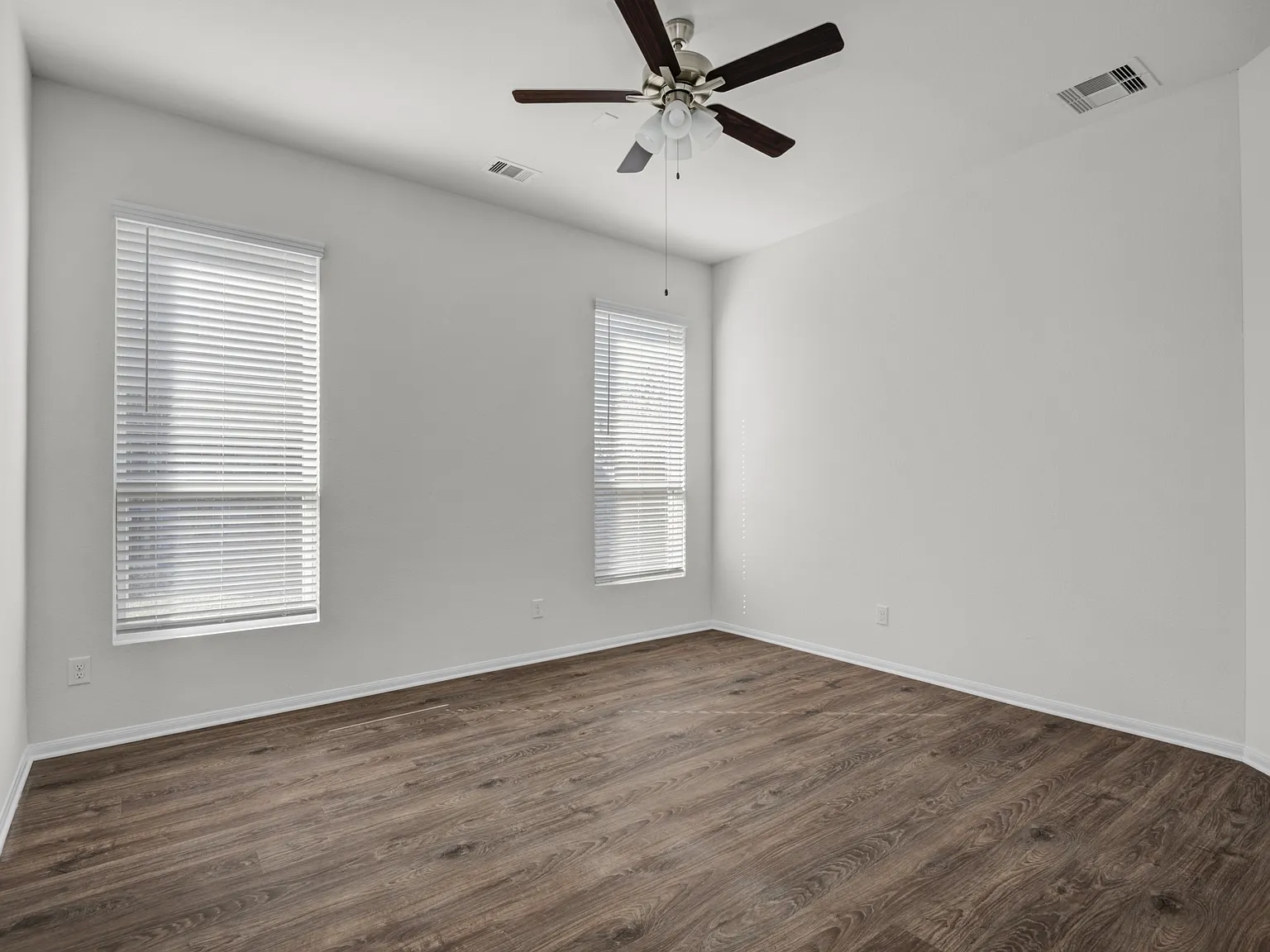 416 Magnolia Street - 1 — Photo 2
