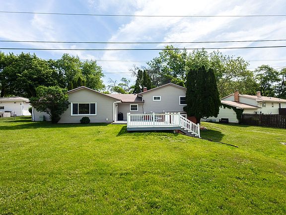 4th image of 7 Archer Ct