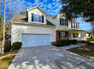 202 Oriole Ct, Jacksonville, NC 28546
