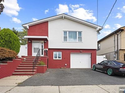 142 Huber St, Secaucus, NJ, 07094