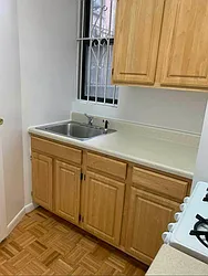 Rented by M.Grossman R.E. Management