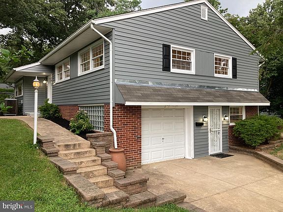2nd image of 209 Coronet Dr